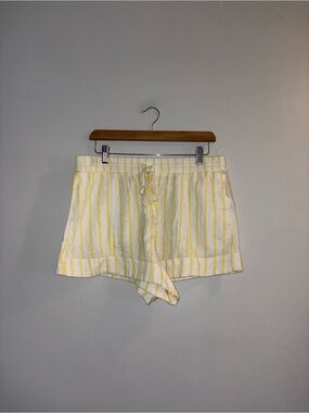 Universal Thread | Yellow Striped Shorts (NWOT)